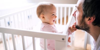 Communiceren met je baby - interactie vader en kind