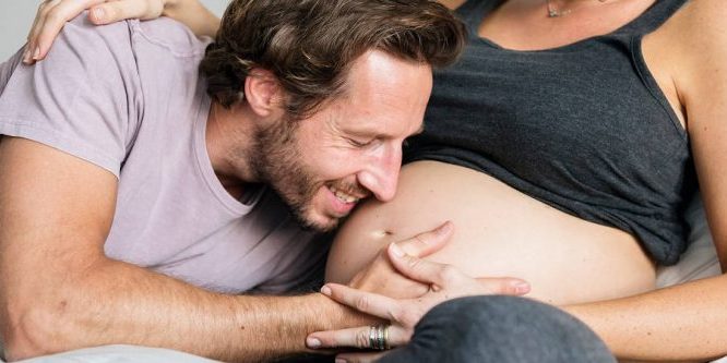 Communiceren met je baby - vader en baby